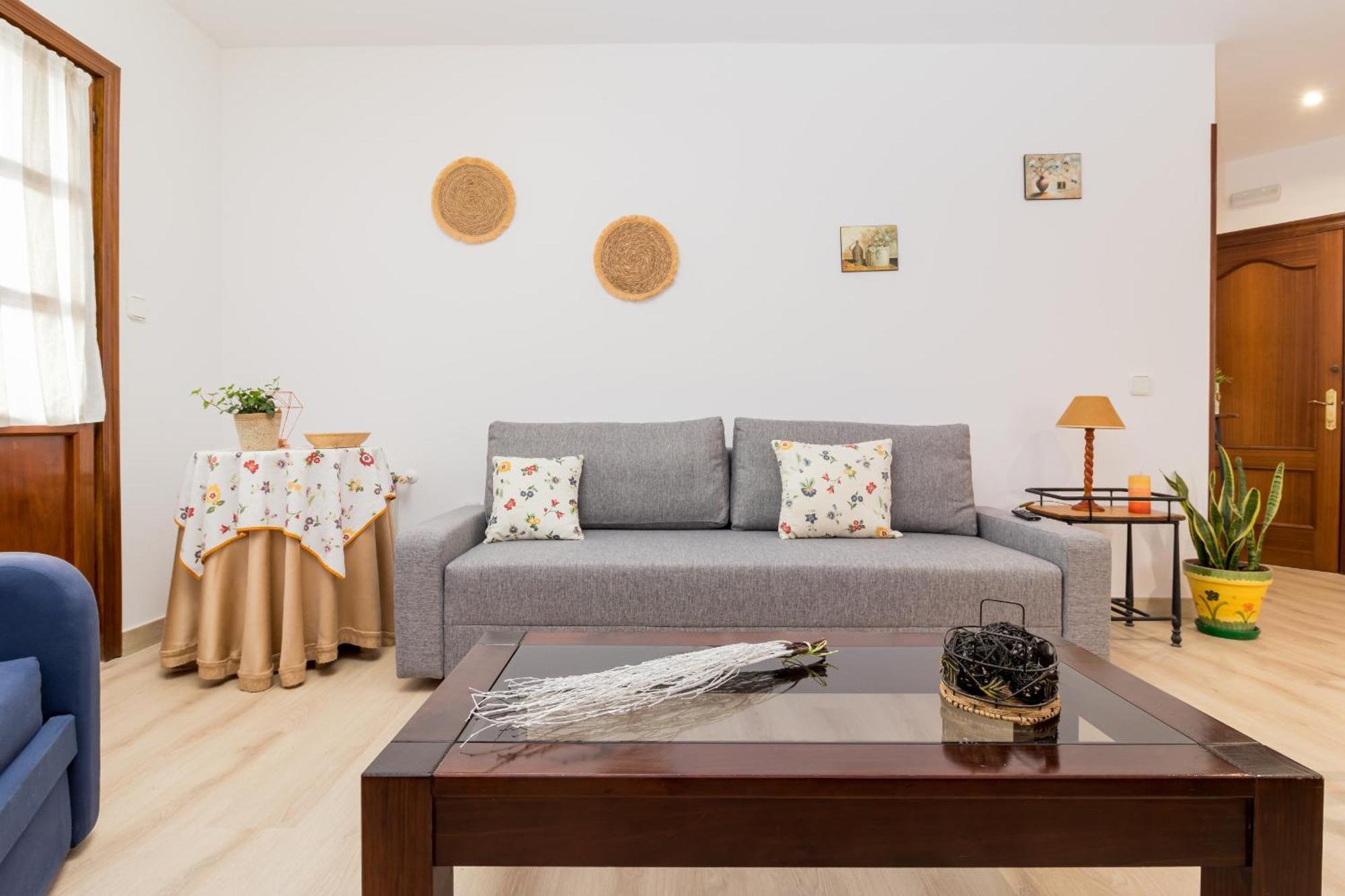 Apartment & El Acebo By Urbanhosting